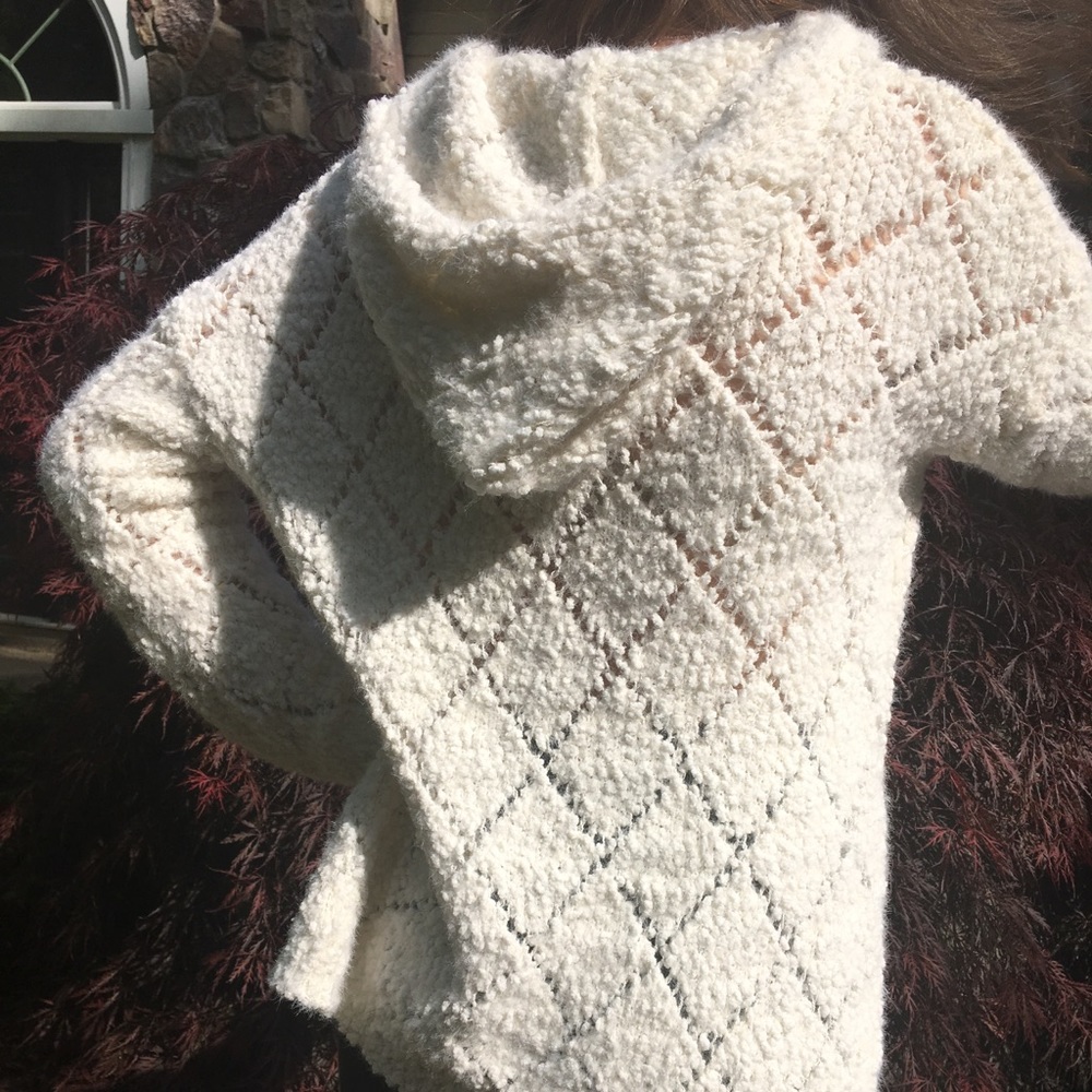 White Fuzzy Sweater with Hood and Diamond Cutouts